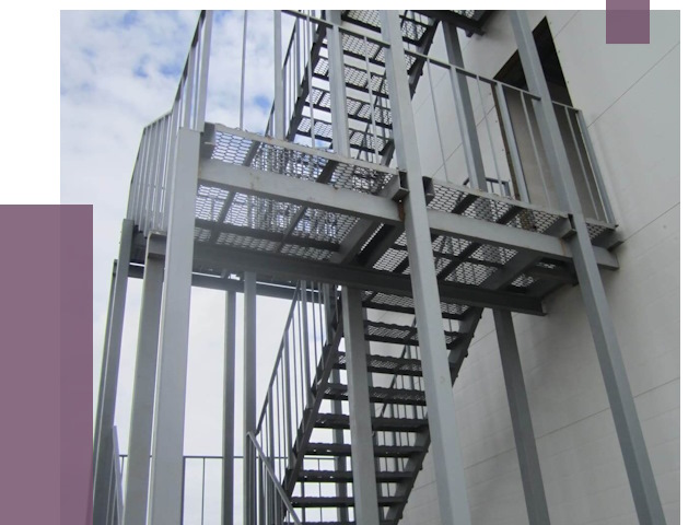 Монтаж пожарных лестниц в Добрянке от 7678 руб.