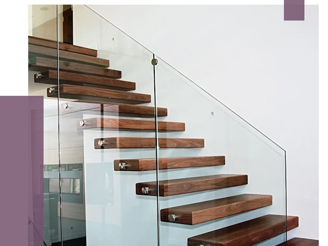 Стеклянные перила для лестницы в Добрянке от 14648 руб.