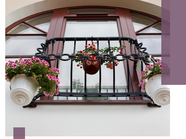 Изготовление и монтаж французских балконов в Добрянке