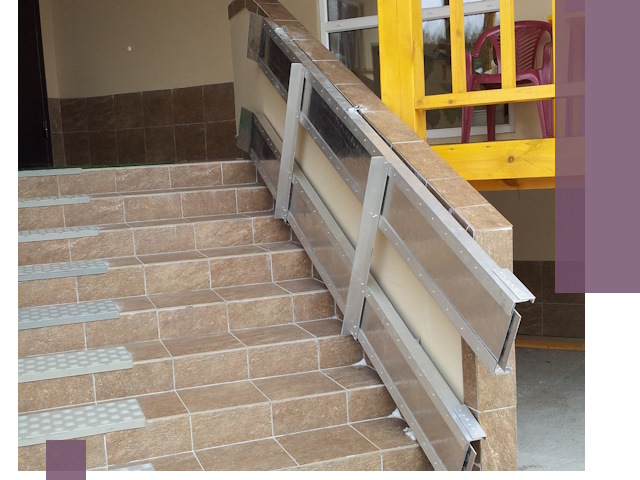 Откидные пандусы под ключ в Добрянке — монтаж и демонтаж