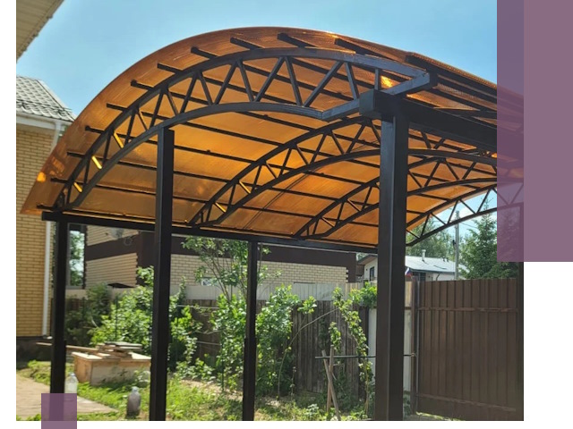 Изготовление навесов под ключ в Добрянке из качественных материалов