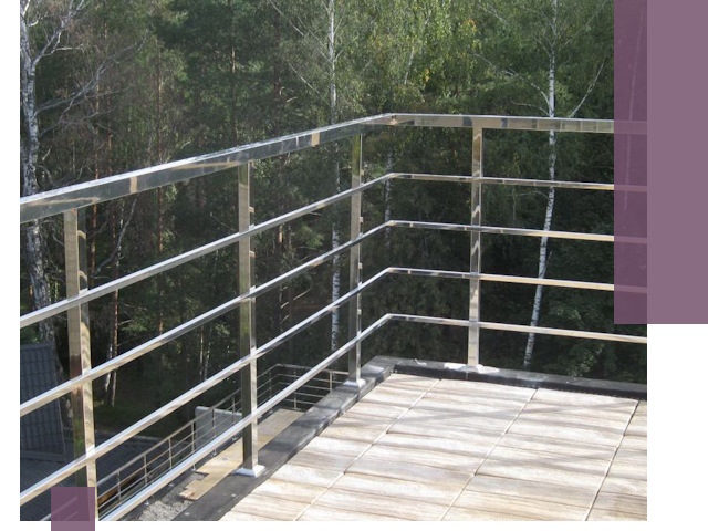 Парапеты из нержавеющей стали в Добрянке — изготовление и монтаж